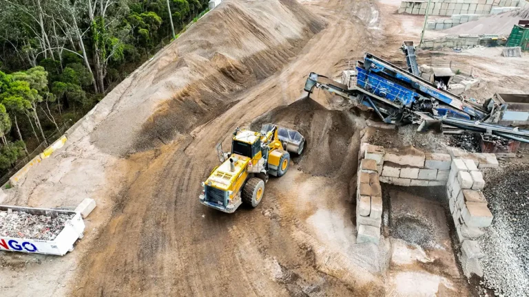 About - aerial medium dist - crusher truck path 1400